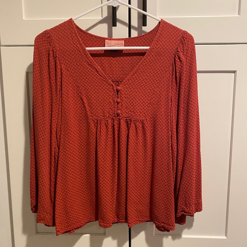 Bell sleeve top